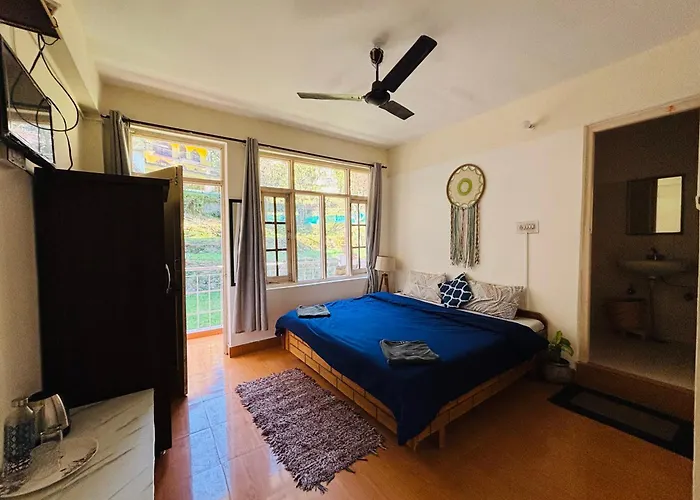Rahgir Mcleodganj Hostel